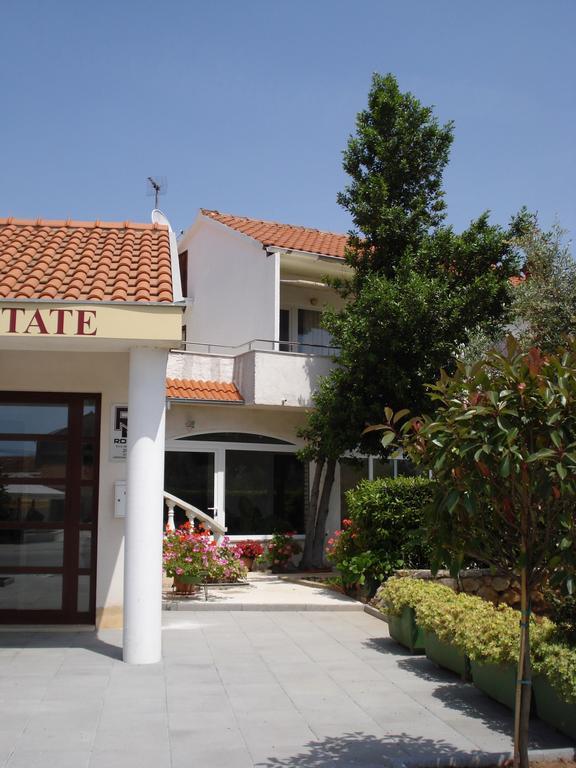 Apartments Keran Sukošan Quarto foto